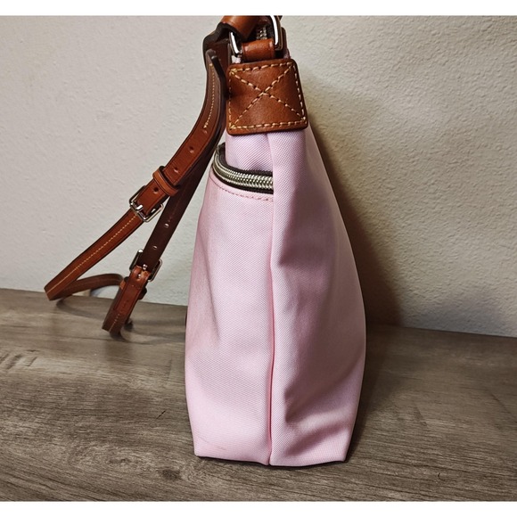 Dooney & Bourke Crossbody Bag Womens Pink Canvas Nylon Leather Trim Purse Zip - Picture 4 of 16